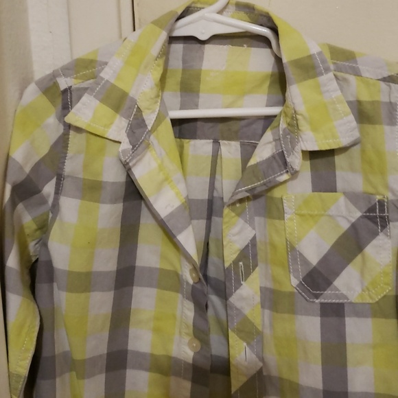 Arizona Jean Company Other - Button down shirt